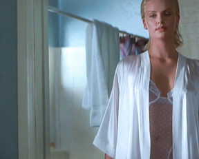 Charlize Theron - 2 Days in the Valley (1996)