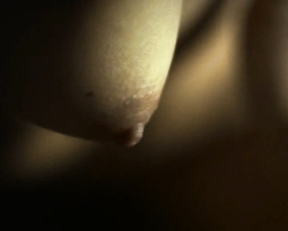 Michela Cescon - Primo amore (2004)