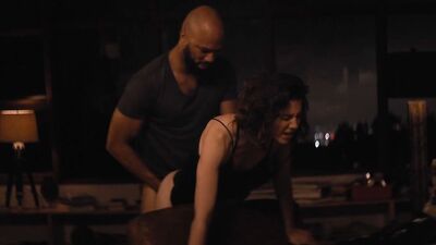 Mary Elizabeth Winstead - All About Nina (2018)