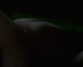 Jennifer Connelly - Inventing the Abbotts (1997)