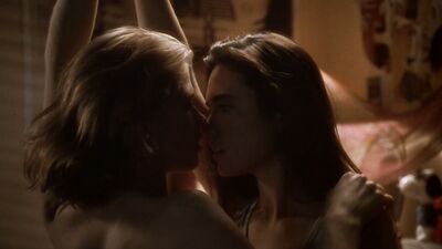 Jennifer Connelly, Kristy Swanson - Higher Learning '95