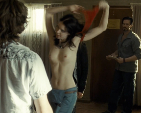 Riki Lindhome - The Last House on the Left  (2009)