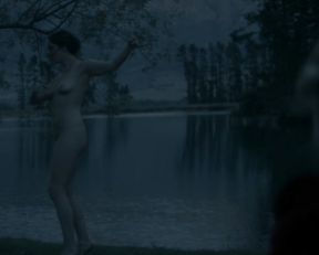 Rosamund Pike, Rachel Stirling - Women in Love (2011)