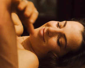 Ayelet Zurer - Fugitive Pieces (2007)