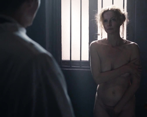 Esther Schweins - Sie hatten keine Wahl (2018)