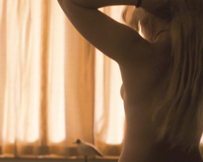 Florence Pugh - Marcella (s01 e01e02, 2016)