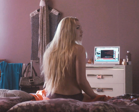 Florence Pugh - Marcella (s01 e01e02, 2016)