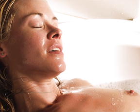 Kristanna Loken, Sarai Givaty - Body of Deceit (2015)