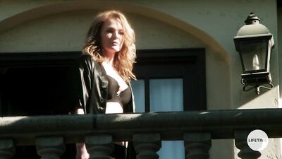 Dina Meyer, Lindsay Hartley - Evil Doctor (2018)