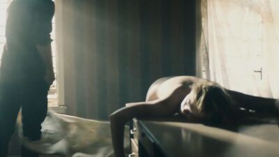 Elle Fanning - Galveston (2018)