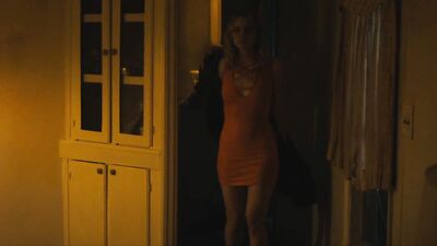 Elle Fanning - Galveston (2018)
