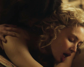 Sarah Gadon, Malin Buska - The Girl King (2015)