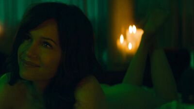 Abbey Lee, Carla Gugino - Elizabeth Harvest (2018)