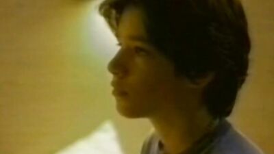 Jessica Paré - En vacances (2000)