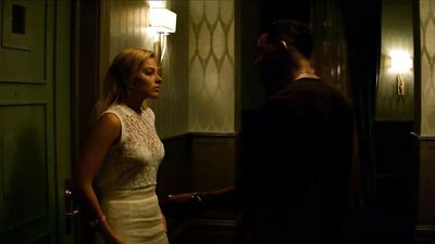 Margot Robbie - Focus (2015)
