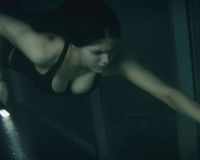 Alexandra Daddario - San Andreas (2015)