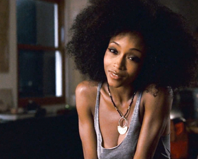 Yaya DaCosta - The Kids Are All Right (2010)