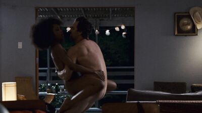Yaya DaCosta - The Kids Are All Right (2010)