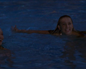 Amanda Seyfried, Amber Heard - Alpha Dog (2006)