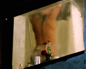 Maïwenn Le Besco - Haute tension (2003)