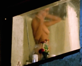 Maïwenn Le Besco - Haute tension (2003)