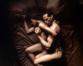 Aliya Campbell - Requiem for a Dream (2000)