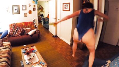 Alex Auder - High Maintenance (s02, 2018)