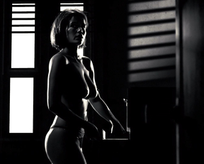 Carla Gugino - Sin City (2005)