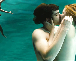 Evan Rachel Wood - Across the Universe (2007)