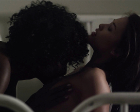 Tenika Davis, Kaitlyn Leeb - Wrong Turn 4 (2011)