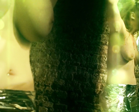 Dani Thompson - Cute Little Buggers (2017)