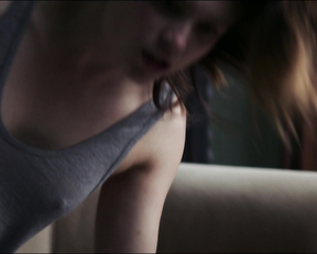 Sophie Cookson - The Crucifixion (2017)