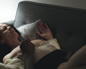 Elizabeth Reaser - Easy (s02 e02, 2017)