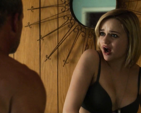 Joey King - Smartass (2017)