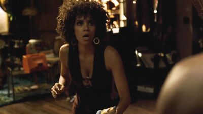 Halle Berry - Frankie & Alice (2010)
