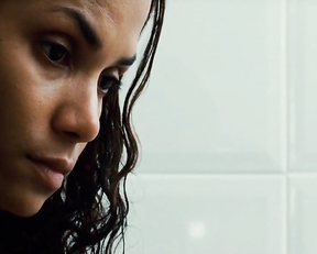 Halle Berry - Things We Lost in the Fire (2007)