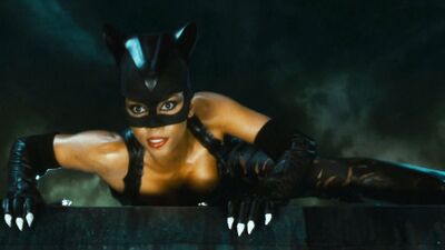 Halle Berry - Catwoman (2004)