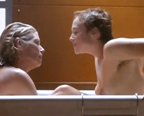 Kelly McGillis, Susie Porter - Monkey's Mask (2000)