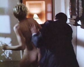 Kelly McGillis - Cat Chaser (1989)