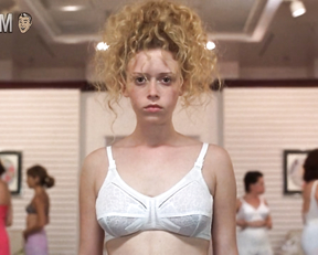 Marisa Tomei, Natasha Lyonne - Slums of Beverly Hills (1998)