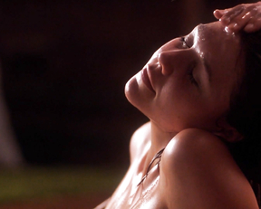 Maggie Gyllenhaal -  Secretary (2002)