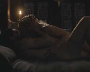 Emilia Clarke - Game of Thrones (s07 e07, 2017)