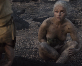 Emilia Clarke - Game of Thrones (s01, 2011)