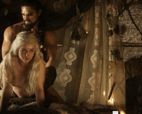 Emilia Clarke - Game of Thrones (s01, 2011)