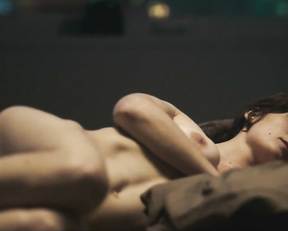 Anja Kling, Friederike Becht - Der gleiche Himmel (2017)