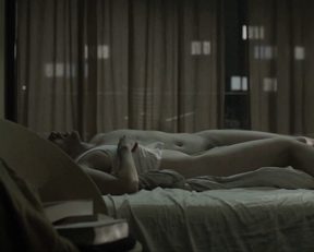 Sofia Helin - Broen (s01 e02 2011, s03 e04 2015)