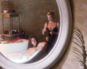 Kimberley Kates, Lucie Benesova, Kari Whitman, Petra Susser - Chained Heat II (1993)