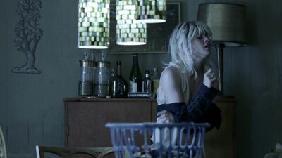 Selma Blair - The Poker House (2008)