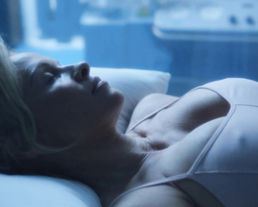 Pamela Anderson - Connected (2016)