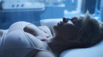 Pamela Anderson - Connected (2016)